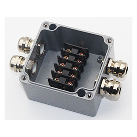 Vandeniui atspari jungčių dėžutė, aliumininė, IP58, 4 terminalai