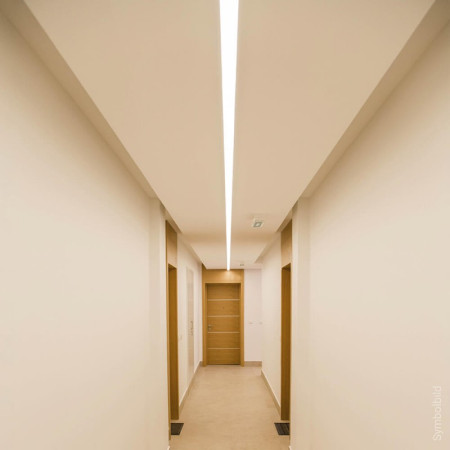 LED juosta, 10W/m, 950Lm/m, 24V, bėgantis vanduo, neutrali balta šviesa